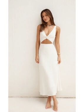 NWT Fortunate One Cut Out Midi Dress